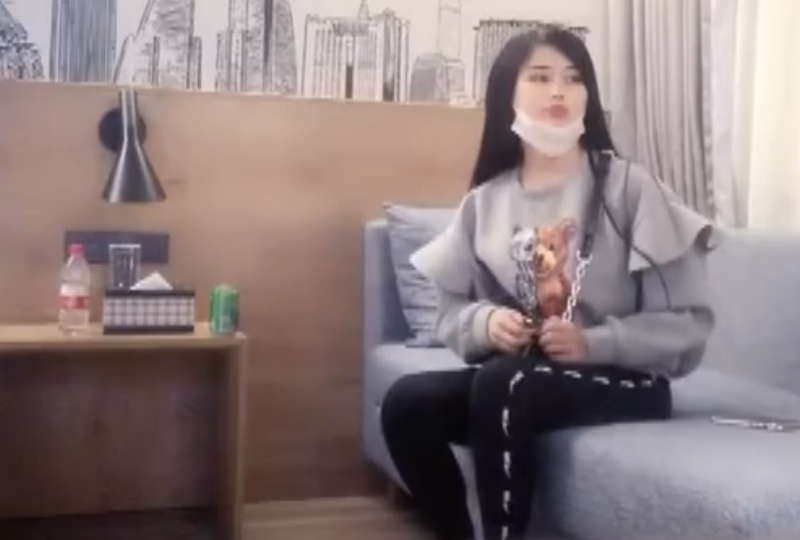 電話情節 我們本來很相愛的，隻是他長期回不來，我好想要