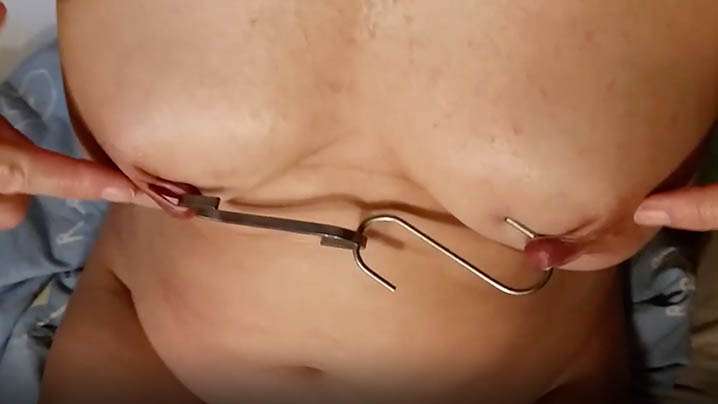 [HD] MIAB596 只准公公把肉棒插進小穴5cm的我，因為太合適，子宮直接愛上肉棒，現在每天都哭著求他再插裡面一點 黑島玲衣【MP4 6.47GB】