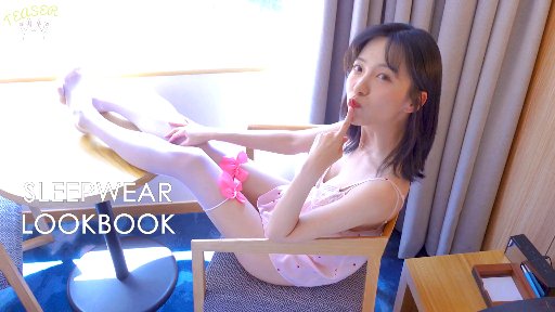 979 20:28HD约到刚下学的大一学妹奶子硬邦邦的亲个嘴内裤湿成河人美逼紧最后夹着我的精液回家无水印版