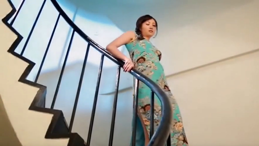 【太子解禁首秀】深圳幼儿园兼职幼师！封禁后饥渴回归，制服下的淫荡肉体任君品尝