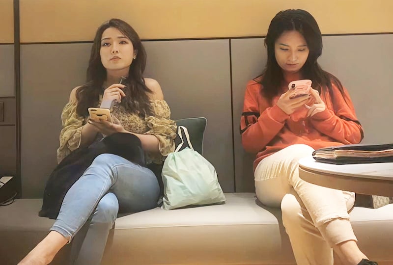 癡漢OK妹特別豪華版 巨乳女醫 童顔護士 連續癡漢到渴求中出OK吧 NHDTA692