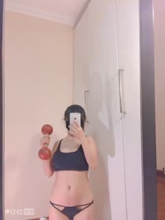 老婆帮忙打飞机，第一次