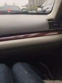 为了同居而来看房的情侣，因为看起来太幸福了，所以忍不住想NTR男友 偷走肉棒的房地产 坂道美琉 SONE830