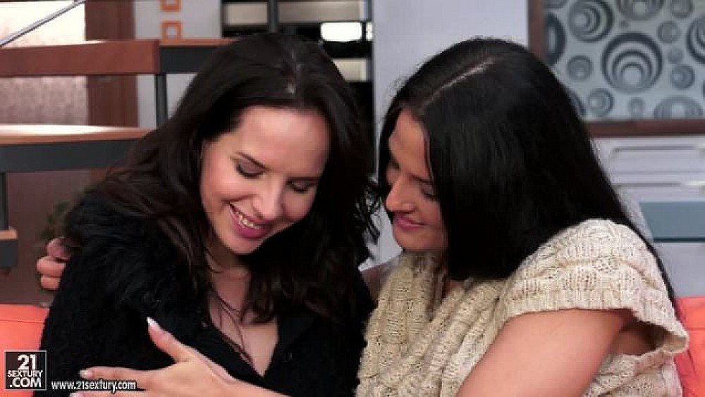 FamilyStrokes我的继妹真是个好色的荡妇【FamilyStrokes】