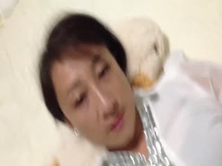 白丝苗窕贫乳骚货把狼友操到硬不起只好自慰发泄