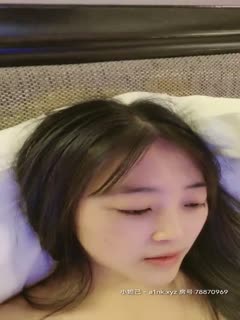 706 27:38上帝视角42号房 很难得看到这种可以叫作水乳交融的的情况 这两人做爱肯定是身心俱爽的